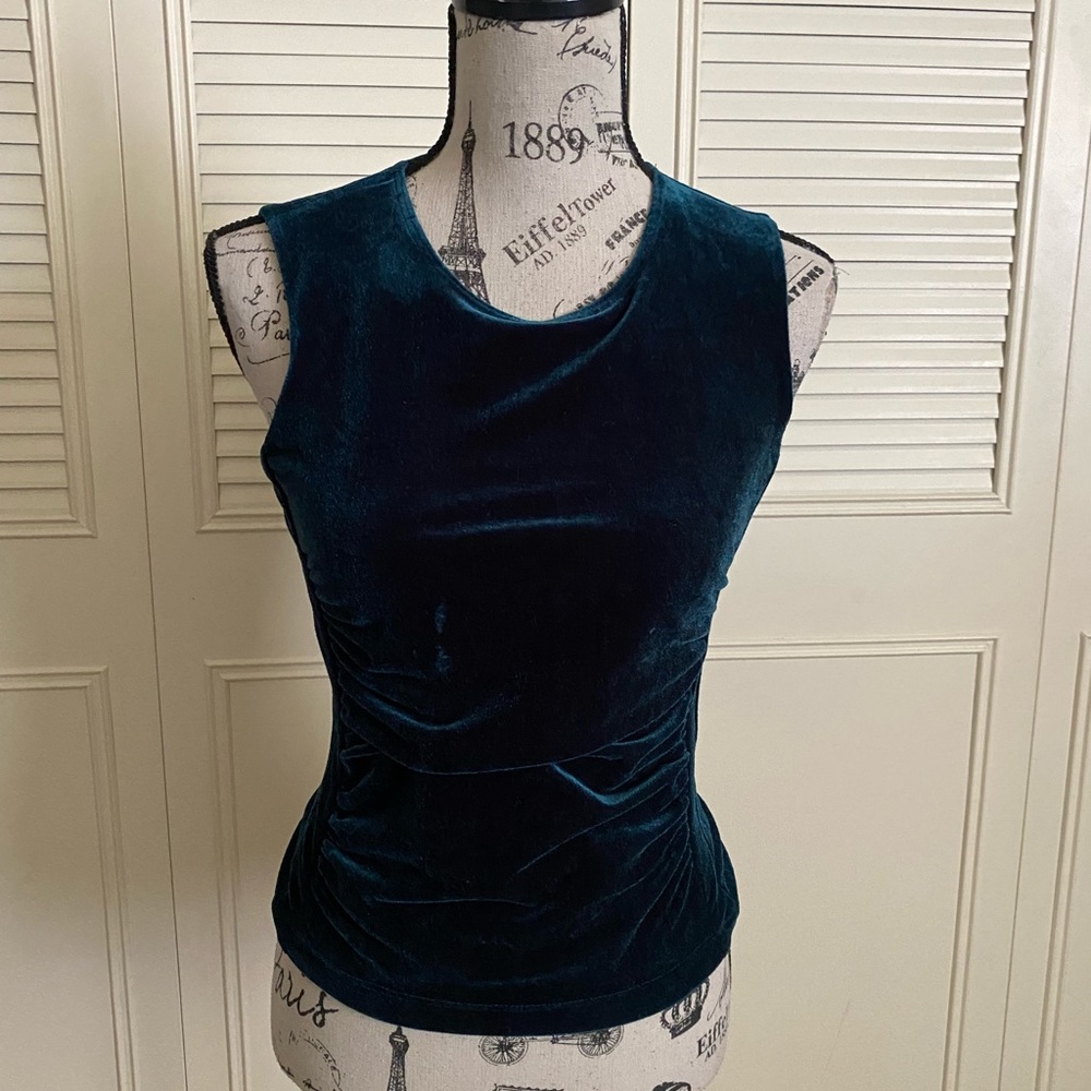 Donna Degnan green velvet tank top